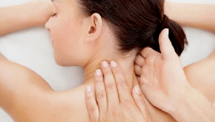 Masaje para la enfermedad osteocondral cervical